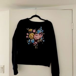 Black sweater with flowers from Forever21. Great condition.